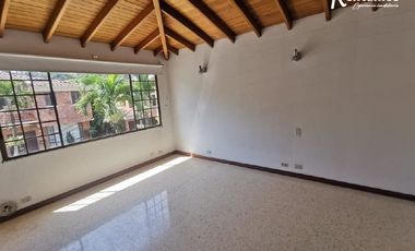 casa en arriendo en benedictinos. Cod A775220