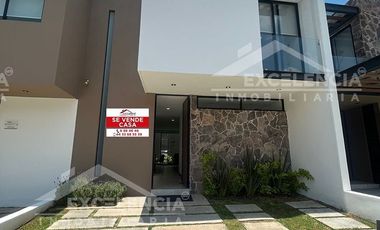 PREVENTA DE CASA EN FRACC. ANDANA LA HUERTA (POR COSTCO), MODELO BARRICA.