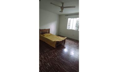SE ARRIENDA HERMOSA CASA EN B/ COSTA DE ORO DE MONTERIA