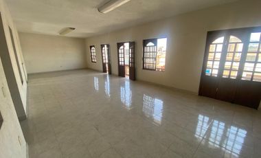 CASA EN VENTA CON RECAMARA EN P.B. COLONIA CENTRO VERACRUZ,VER.