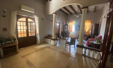 CASA EN VENTA CON RECAMARA EN P.B. COLONIA CENTRO VERACRUZ,VER.