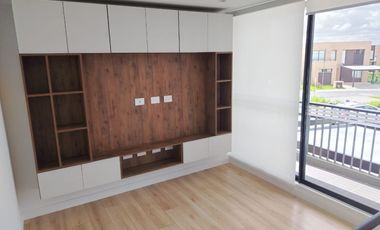 casa en arriendo en chía. Cod A3006904