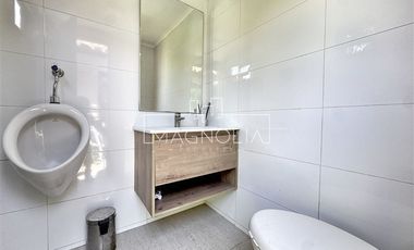 Casa en venta de 6 dorm. en Lo Barnechea