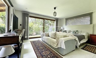 Casa en venta de 6 dorm. en Lo Barnechea