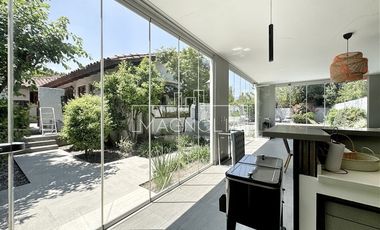 Casa en venta de 6 dorm. en Lo Barnechea