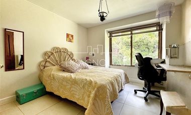 Casa en venta de 6 dorm. en Lo Barnechea