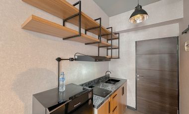 Apartemen Amega Crown Residence