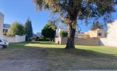 LOTES  EN VENTA EN FRACC CERRADO CON CASETA DE VIGILANCIA