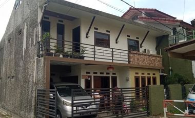 Rumah Minimalis Asri Dengan Gaya Meditrania dii Kopo Bandung | YADIR