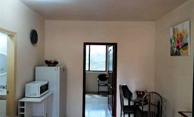 Suite de alquiler en Puerto Azul, amoblada, vista al parque.
