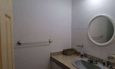 Suite de alquiler en Puerto Azul, amoblada, vista al parque.