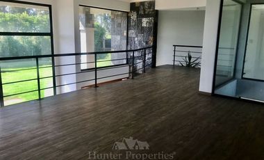 Casa en Venta en por carretera 5 sur tomar camino a unihue y luego camino a barros negros