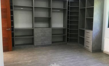 Casa en Venta en por carretera 5 sur tomar camino a unihue y luego camino a barros negros