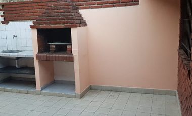 Departamento Tipo Casa en venta en Sarandi Este
