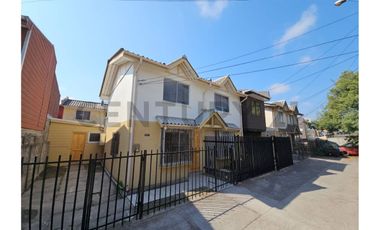Se vende casa remodelada 2D 1B, Hualpén.