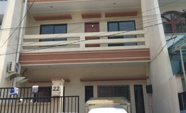 [0FCE8B] For Sale 3 Bedroom House, 378m2 - Penjaringan, Jakarta Utara