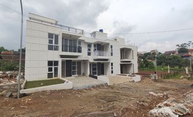 Rumah Mewah Murah Rooftop Luas dkt PEMKOT Cimahi