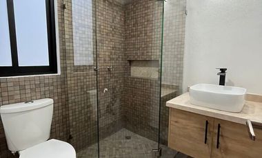 PREVENTA CASA CON ROOF GARDEN COLINAS DEL SOL MORELIA CAS 4015 MOR/RS