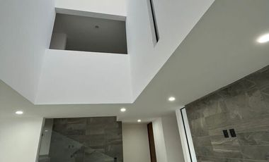 PREVENTA CASA CON ROOF GARDEN COLINAS DEL SOL MORELIA CAS 4015 MOR/RS