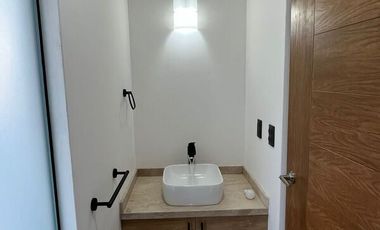 PREVENTA CASA CON ROOF GARDEN COLINAS DEL SOL MORELIA CAS 4015 MOR/RS