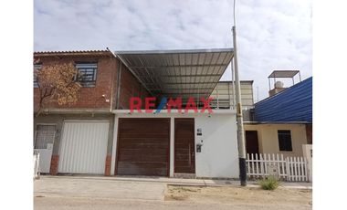 ✨ Vive E Invierte En Villa La Planicie 🏚️ Casa Moderna Con Cochera 🚗 Y Preparada Para 3 Pisos🧱 A Pasos De Av Gustavo Mohme