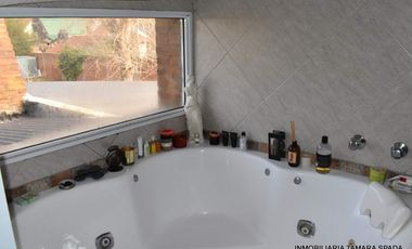 CASA 5 AMBIENTES EN MAR DEL TUYU