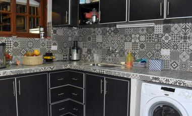 CASA 5 AMBIENTES EN MAR DEL TUYU