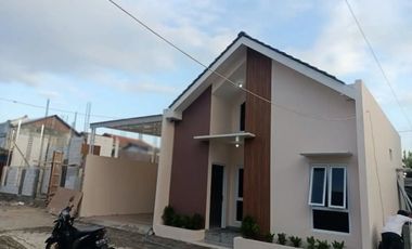 RUMAH TOWNHOUSE SUDAH SHM DI FLY OVER JANTI JOGJA