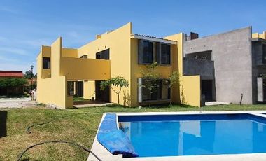 Casa en Fraccionamiento en El Paraíso Jiutepec - ITI-1940-Fr