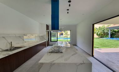 Casa en Fraccionamiento en El Paraíso Jiutepec - ITI-1940-Fr