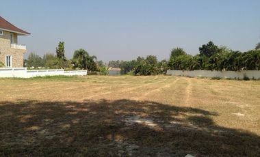 Land for Sale in Palm Hills Golf Club and Residence