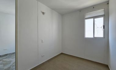 apartamento en arriendo en poblado campestre. Cod A125659