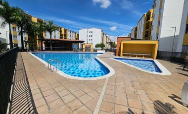 apartamento en arriendo en poblado campestre. Cod A125659