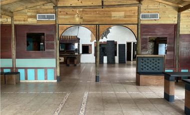 !!!Se Alquila Local Para Restaurante¡¡¡