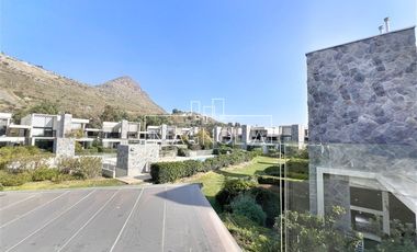 TOWNHOUSE EN VENTA EN AVENIDA EL VALLE, CHAMISERO