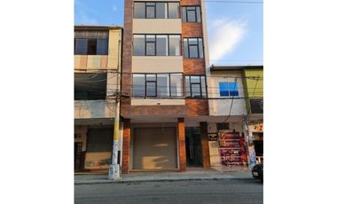 Edificio en venta, sector Centro de Portoviejo