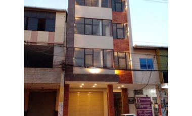Edificio en venta, sector Centro de Portoviejo