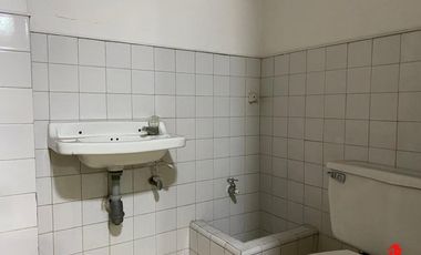 oficina en arriendo en centro. Cod A6512