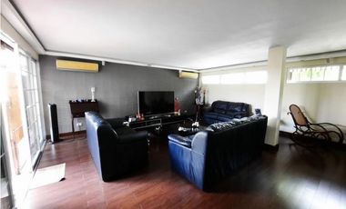 SE VENDE HERMOSA CASA EN LA ALAMEDA AM