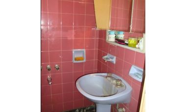 Oportunidad!! Casa sobre calle Belgrano para reciclar