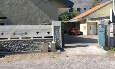 Rumah Kutisari STRATEGIS hadap timur