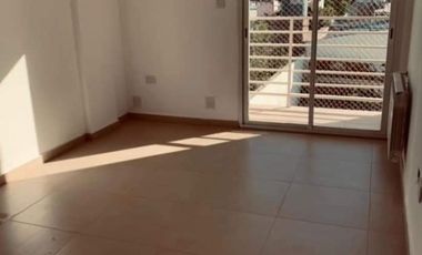 Departamento en venta en edificio nuevo de calle Don Bosco