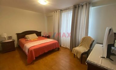 Vendo Departamento  103 M2 Con Cochera En Cercado De Lima Limite Con Pueblo Libre