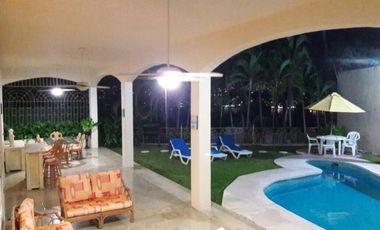 EN VENTA CASA EN ACAPULCO VISTA A LA BAHIA FRACCIONAMIENTO BRISAS GUITARRON