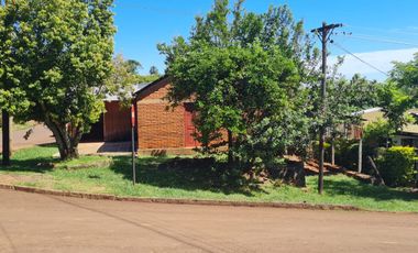 Terreno con casa en venta en Puerto Piray