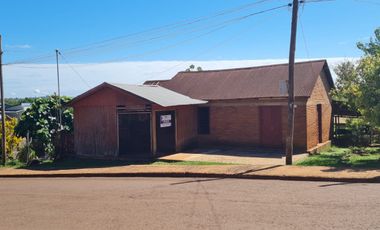Terreno con casa en venta en Puerto Piray