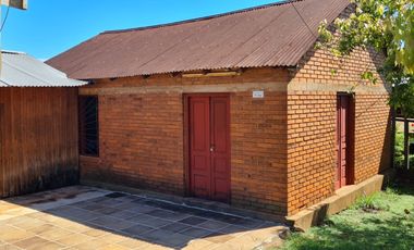 Terreno con casa en venta en Puerto Piray