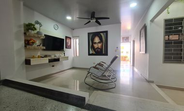 COD. 601 - SE VENDE CASA - BARRIO: BOSTON