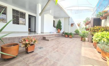 COD. 601 - SE VENDE CASA - BARRIO: BOSTON