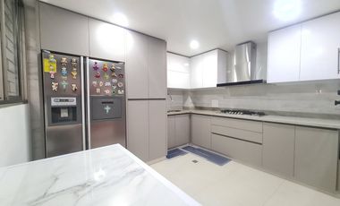 COD. 601 - SE VENDE CASA - BARRIO: BOSTON